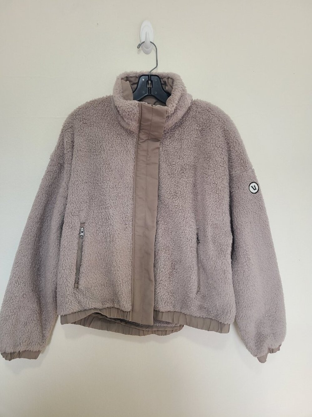 Vuori Women’s Cozy Sherpa Jacket Graphite Fleece Full Zip size M